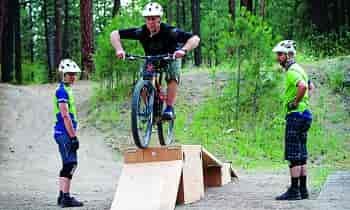Intermediate-Mountain-Bike-Skills-Class