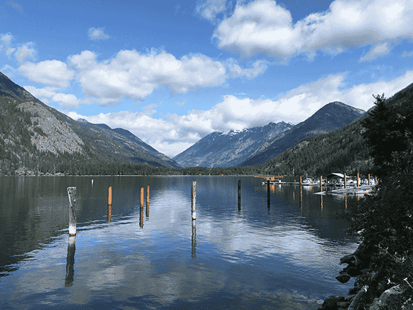 Photo of Stehekin Valley by Nick Thomas.