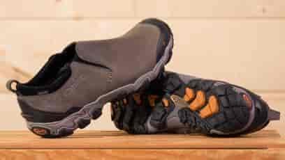 Photo of Oboz men's Big Sky low winter shoes.