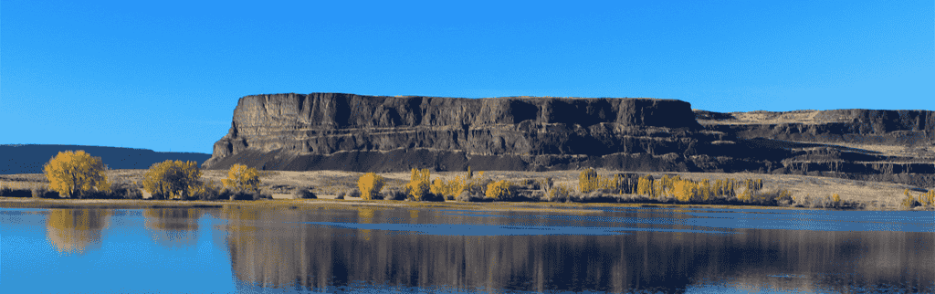Photo of Steamboat Rock.